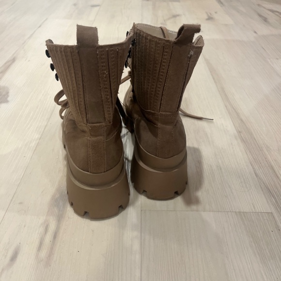 Zara LACE-UP TRACK SOLE LEATHER ANKLE BOOTS - Picture 8 of 12